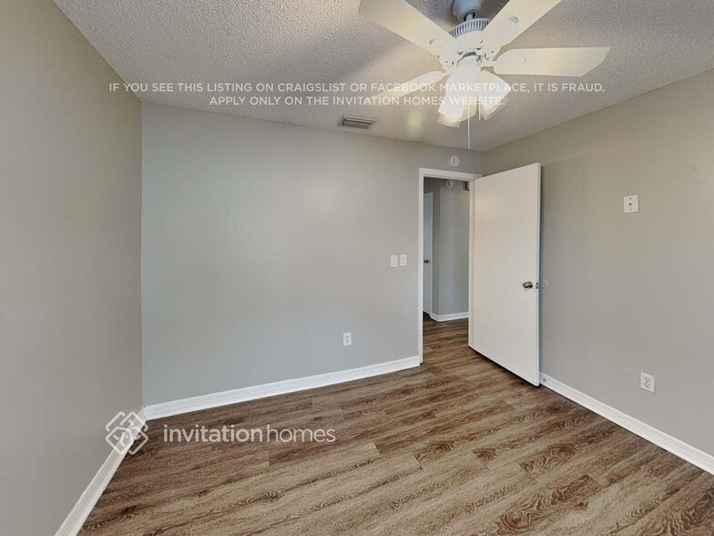 Building Photo - 1849 Coyote Pl