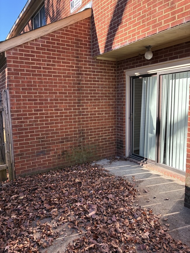 Building Photo - 114 Concord Dr