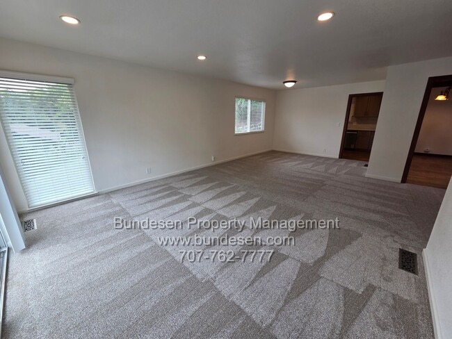 Building Photo - Beautifully remodeled 3+Bedrooms, 3 bath home ~628 Canyon Road, Novato