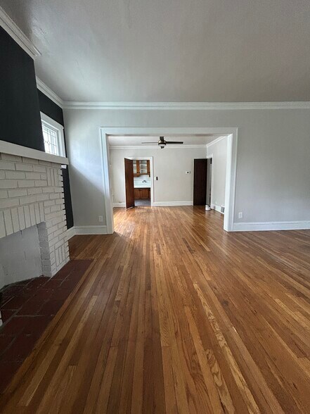 Building Photo - 12622 Mount Overlook Ave