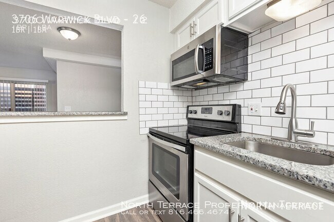 Building Photo - 3706 Warwick Blvd