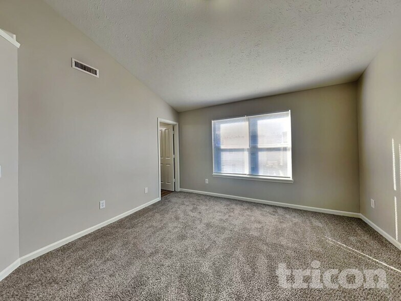 Building Photo - 8146 Birchfield Dr