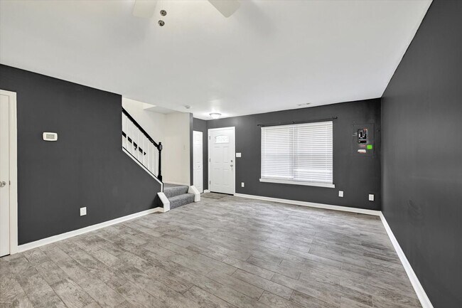 Building Photo - 13 Ute Ct