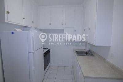 Building Photo - 1 bedroom in Boston MA 02135