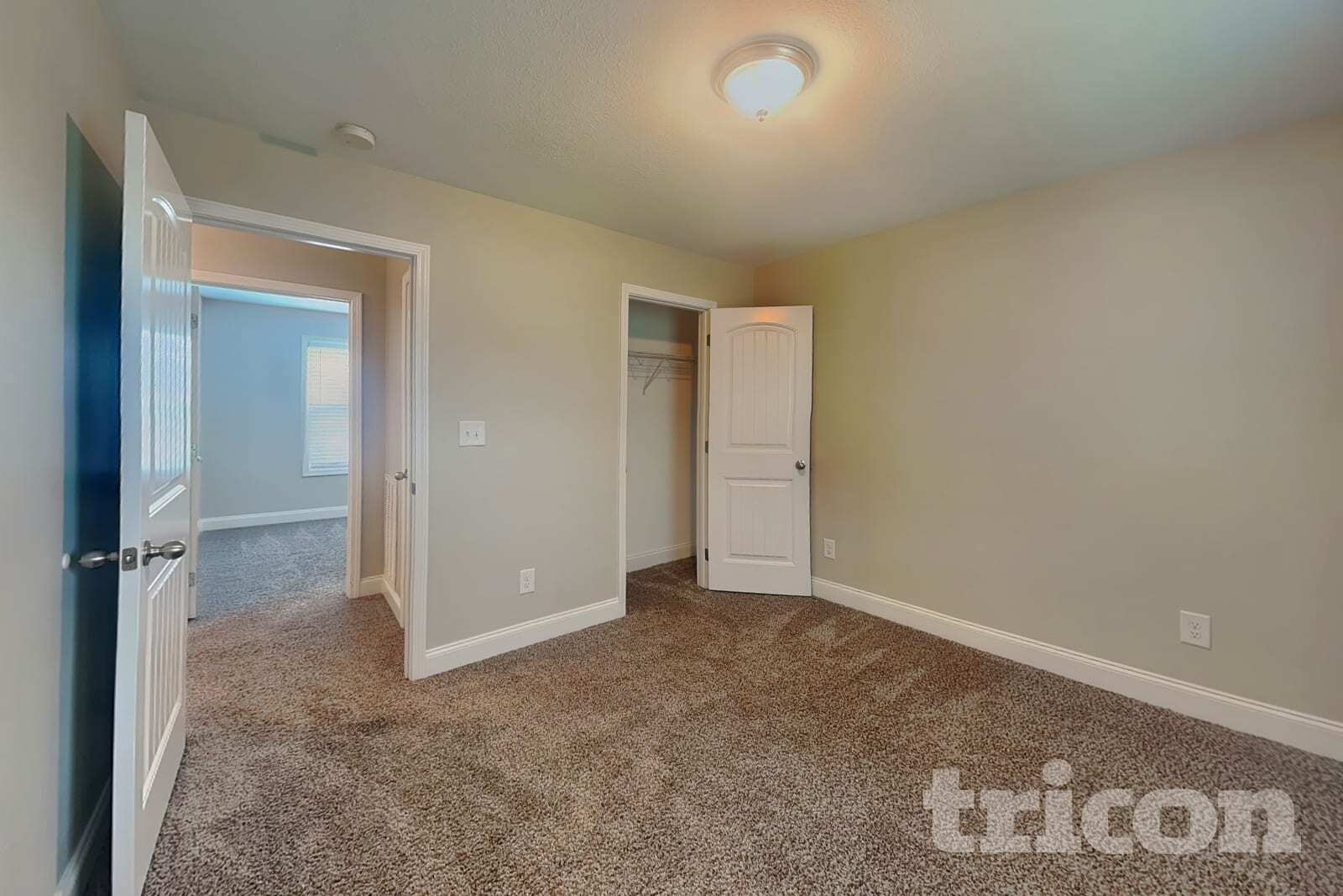 Building Photo - 513 Sourwood Dr