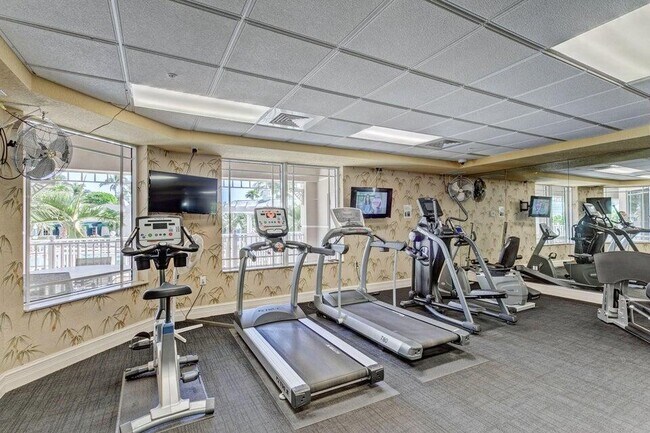 Building Photo - 221 Ocean Grande Blvd