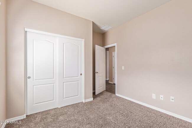 Building Photo - 41161 W Capistrano Dr