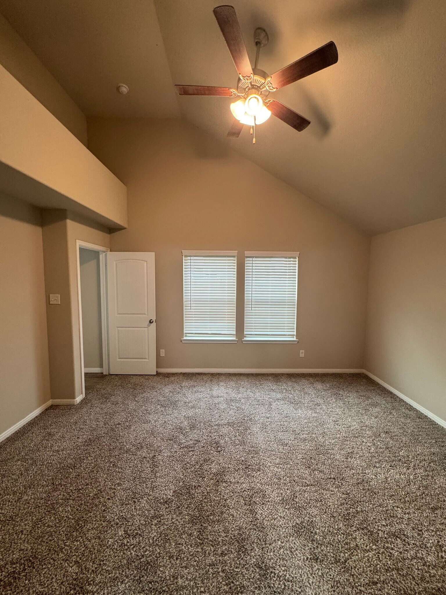 Building Photo - 7911 Tuscan Cypress Dr