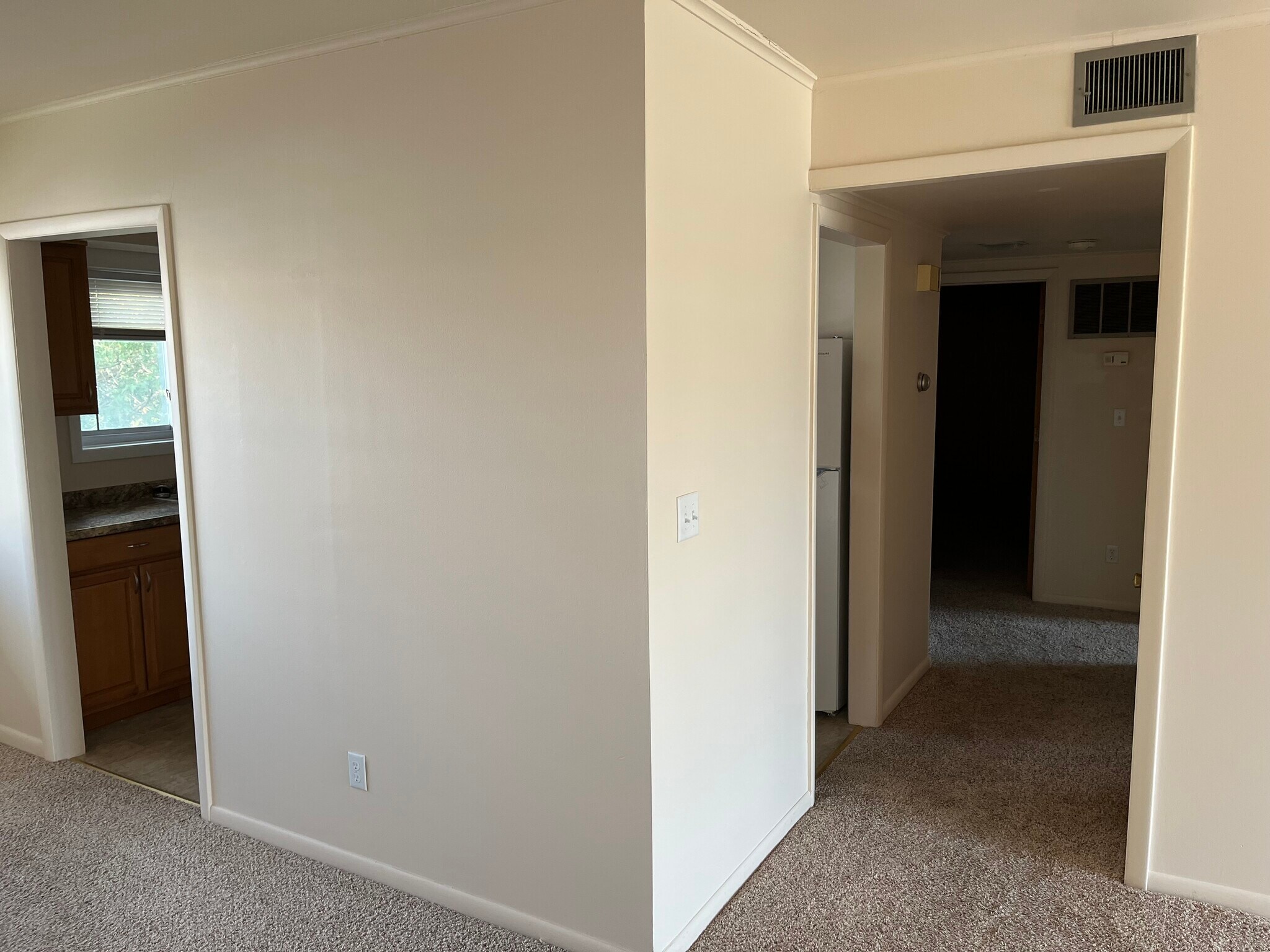 Building Photo - 539 S Wayne St