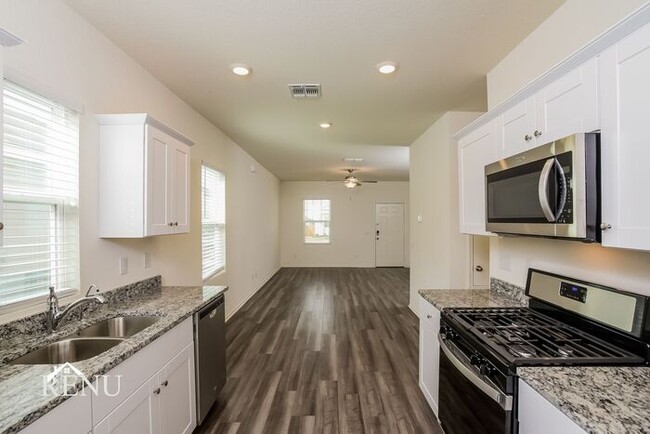 Building Photo - 5222 Dawn Break