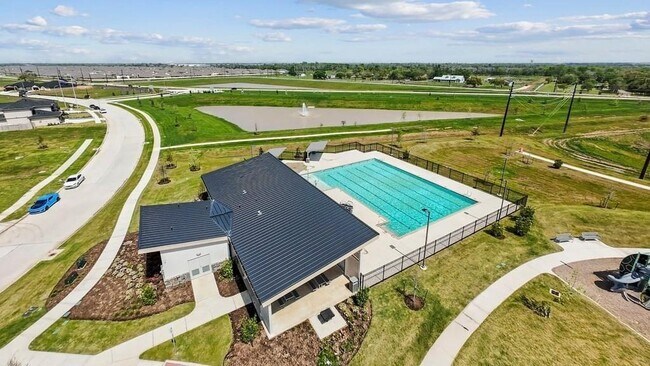 Building Photo - 6109 Atwood Ridge Ln