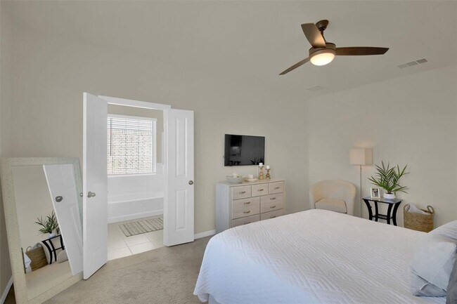 Building Photo - 6510 Teramo Ter