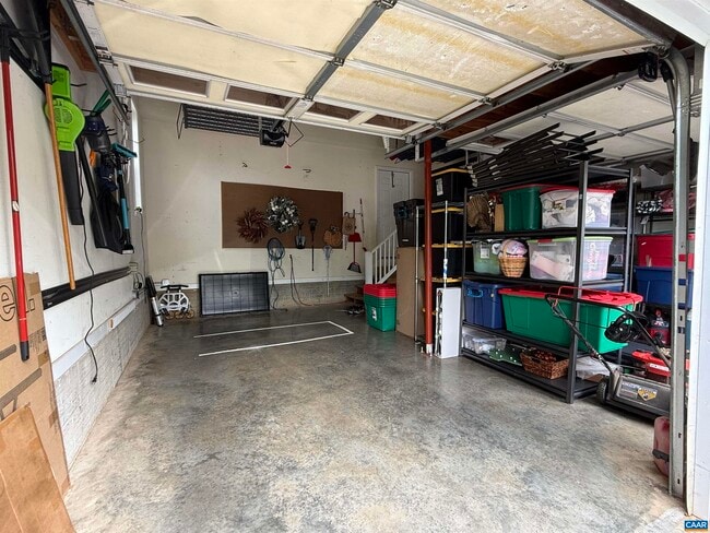 Building Photo - 422 Cranberry Ln