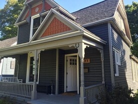Building Photo - 623 S Union St