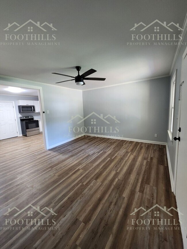 Building Photo - 3311 Berry Ln