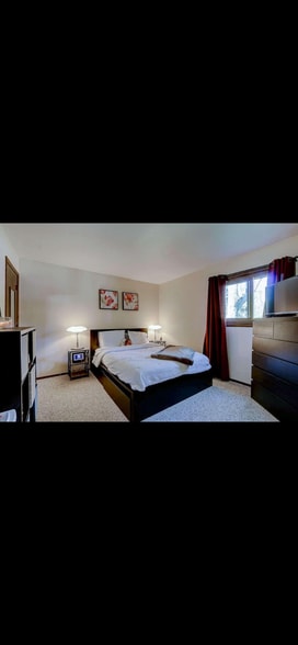 Building Photo - 8622 S Glen Forest Ct