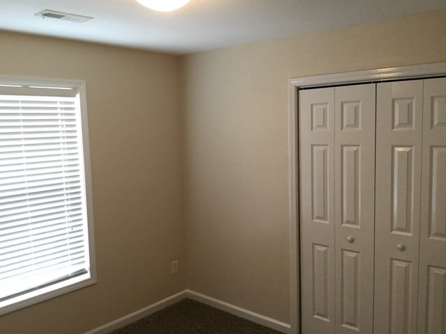 Building Photo - 5705 Parasol Ln