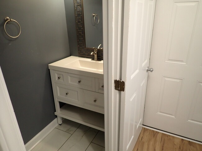 Building Photo - 6328 Wrightsville Ave