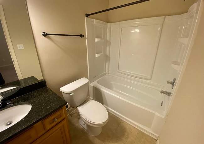 Building Photo - 4 BD/4.5 BA