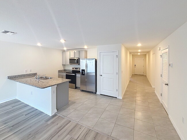 Building Photo - Beautiful 4-Bedroom Modern Home in the Desirable Brookside Community | Ruskin