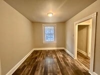 Building Photo - Spacious 4-Bedroom Single-Family Home in Lancaster!