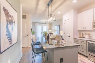 Interior Photo - z-022625-Cortland West Nashville