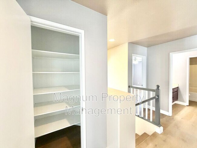 Building Photo - 31579 Via San Carlos