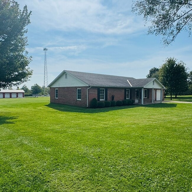 Building Photo - 3856 Kehr Rd