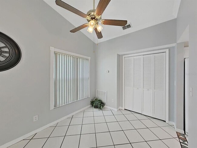 Building Photo - 240 Whisper Lake Rd