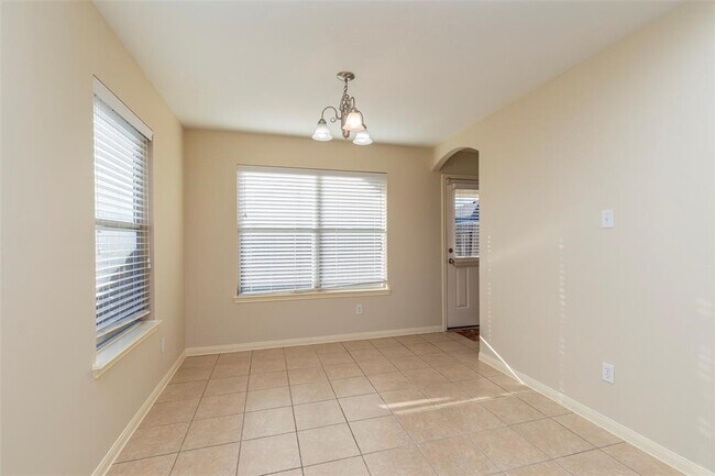 Building Photo - 15807 Sarasam Creek Ct