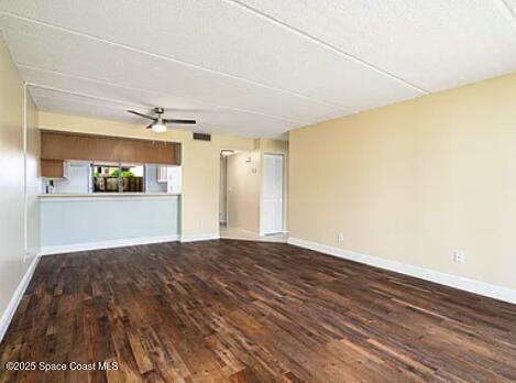 Building Photo - 2245 Golf Isle Dr