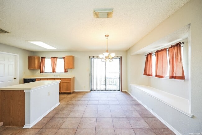 Building Photo - 7322 Raintree Forest