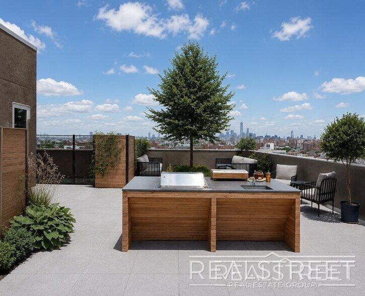 Building Photo - Brand New Luxury 1 Bed in Bushwick!