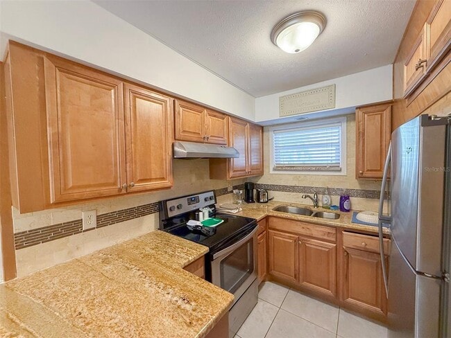 Building Photo - 2155 Wood St