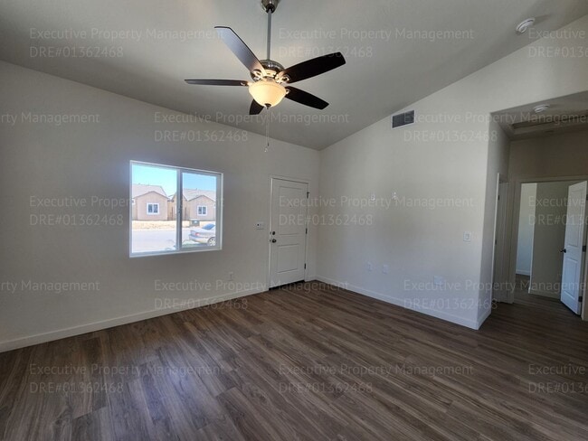 Building Photo - 8521 Grandy St