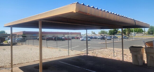 Building Photo - 8322 N 60th Ave