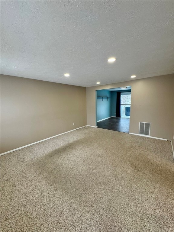 Building Photo - 5 Bramblewood Ln