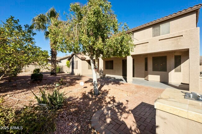 Building Photo - 4615 W Corral Rd