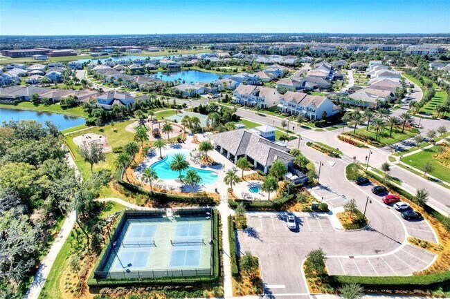 Building Photo - 11616 Golden Bay Pl