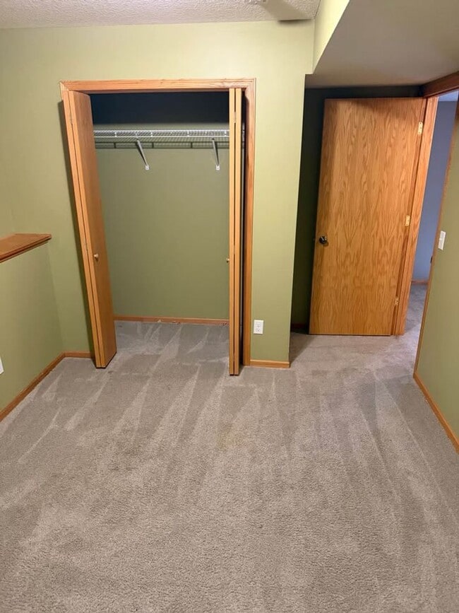 Building Photo - 908 Firethorne Trail