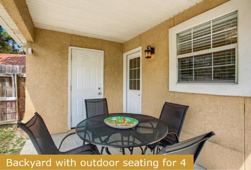 Building Photo - 8227 S Lagoon Dr