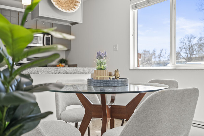 Building Photo - 7309 W Hampden Ave