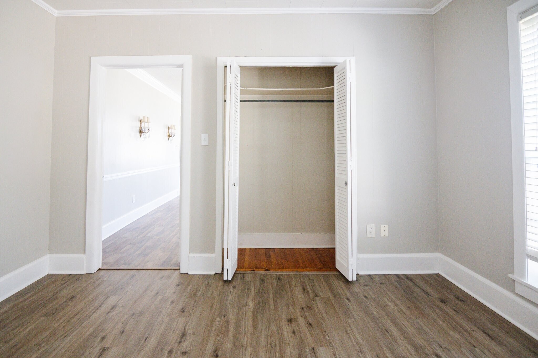 Building Photo - 311 S Morgan Ave