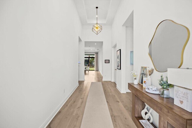 Building Photo - 12882 SW Taranto Wy