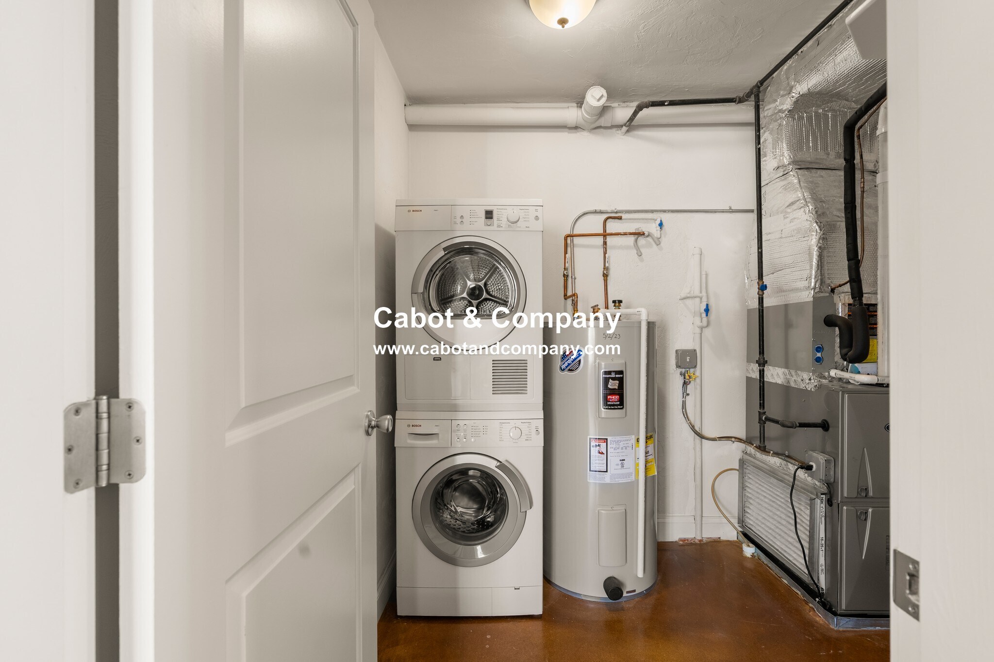 Building Photo - 9 N Margin St