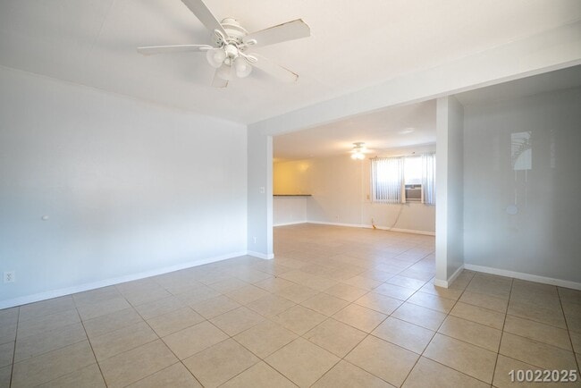 Building Photo - $3300 / 4 Bed /2 Bath / 2 Parking IN PEARL...