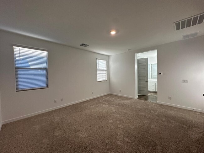 Building Photo - 25704 S 231st St