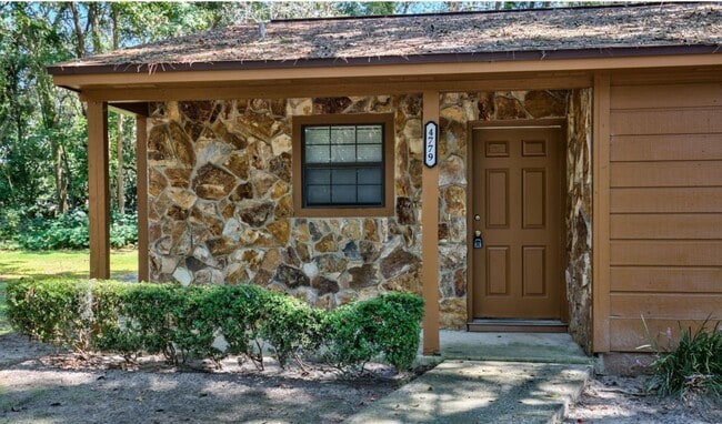 Building Photo - 4779 Leah Ln