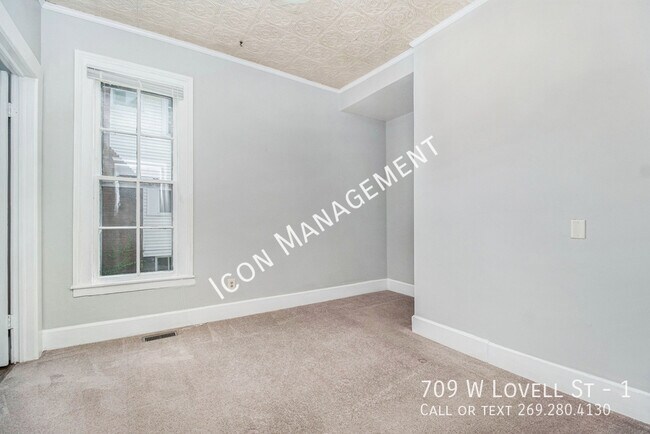 Building Photo - 709 W Lovell St