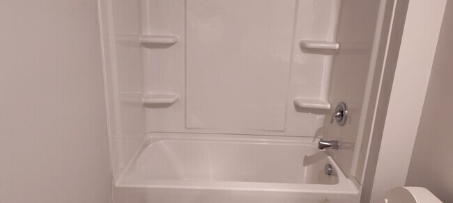 Building Photo - 1514 HERTIAGE CIRCLE SE CULLMAN AL 35055